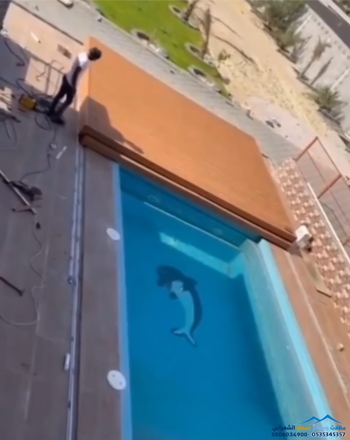 مظلات تغطية المسابح ومظلات كهربائية بالرياض